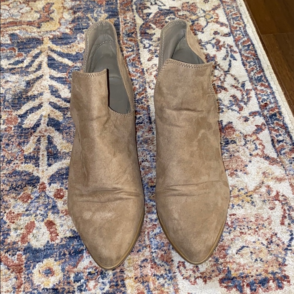 Vegan Booties - Picture 2 of 4